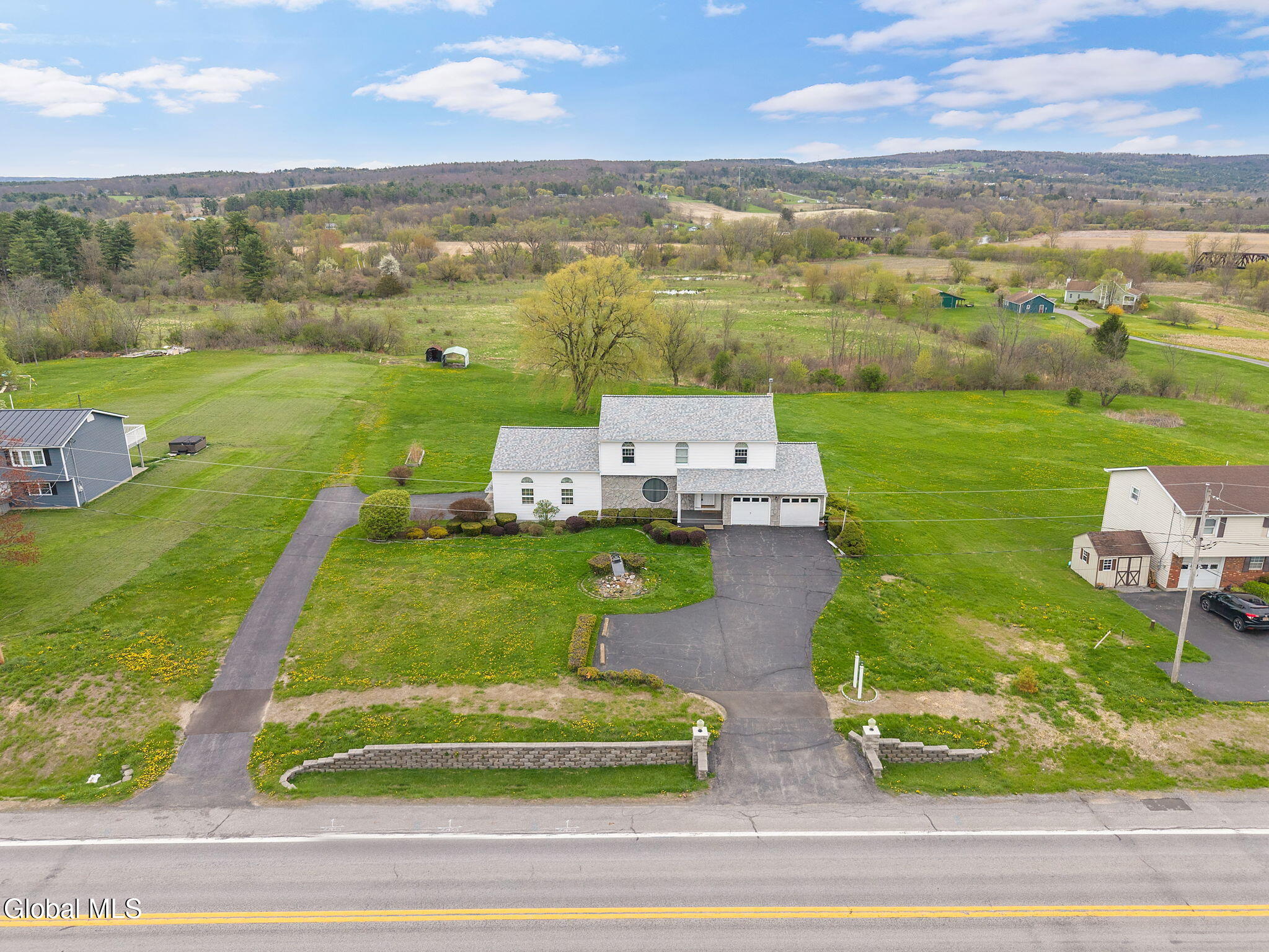 754 Ny-30a Central Bridge NY 12035
