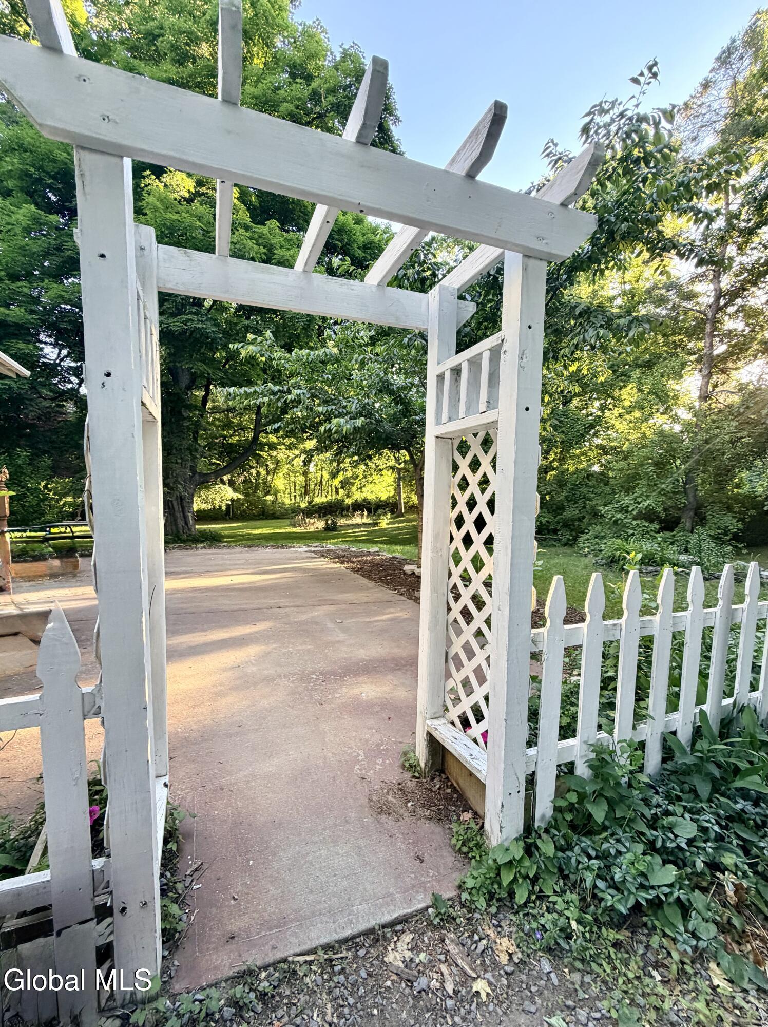 1403 River Road Selkirk NY 12158