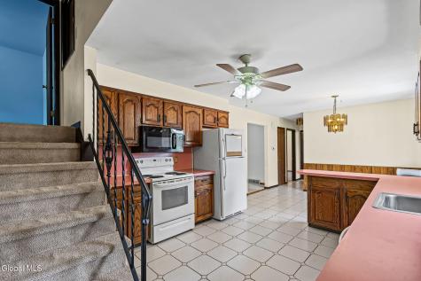 172 Dahlia Street Schenectady NY 12306
