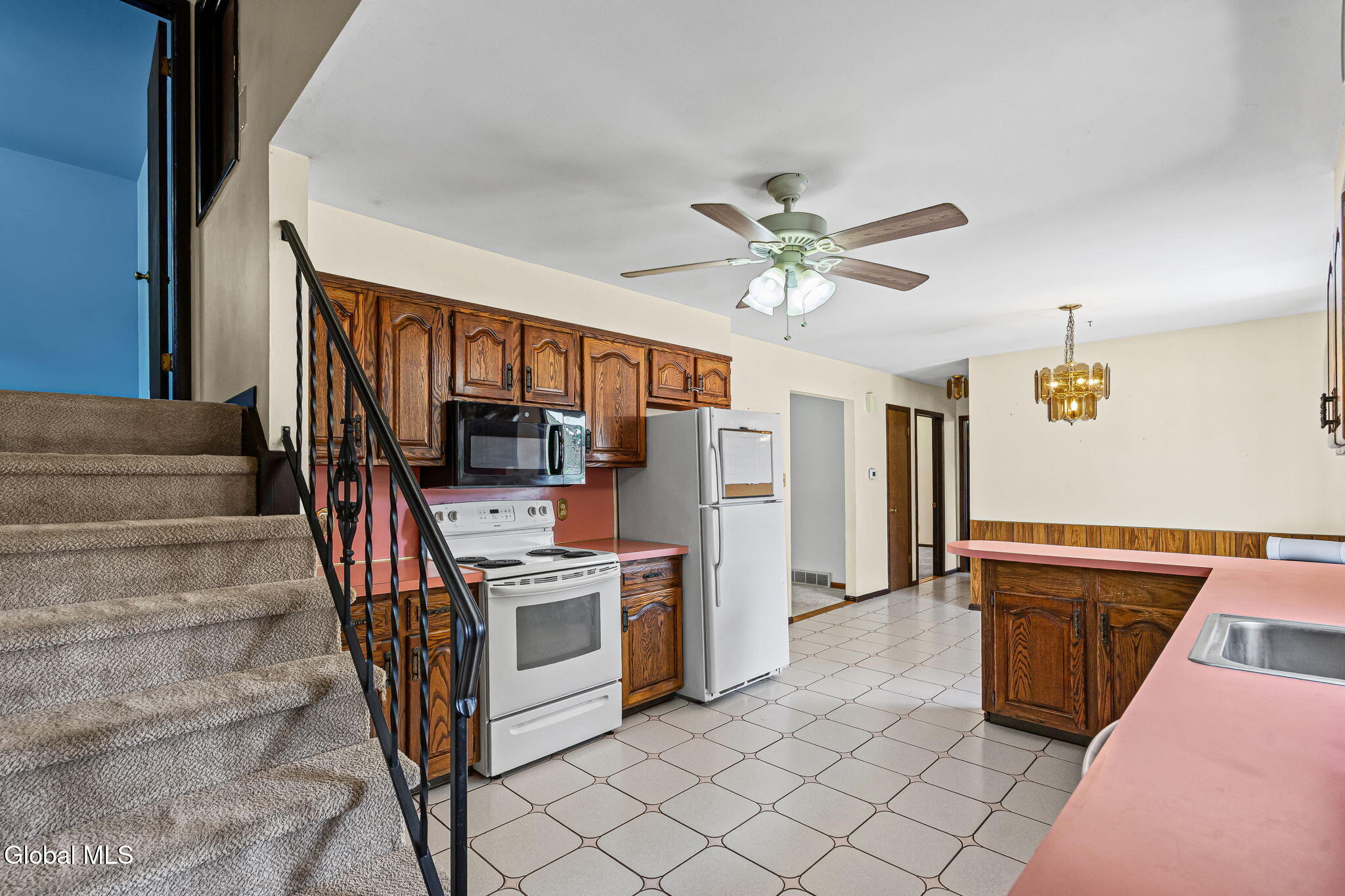 172 Dahlia Street Schenectady NY 12306