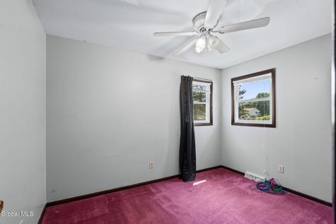 172 Dahlia Street Schenectady NY 12306