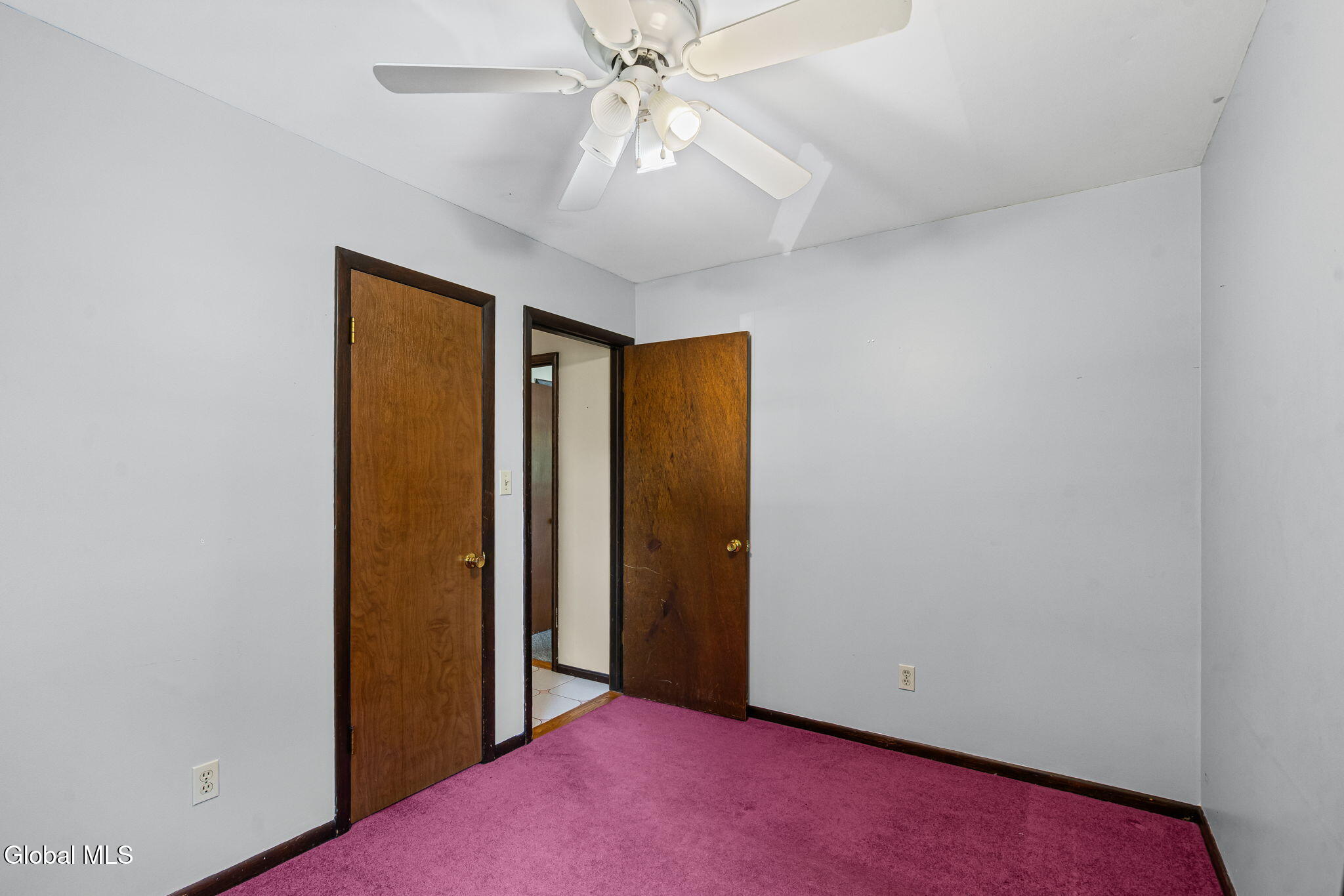 172 Dahlia Street Schenectady NY 12306