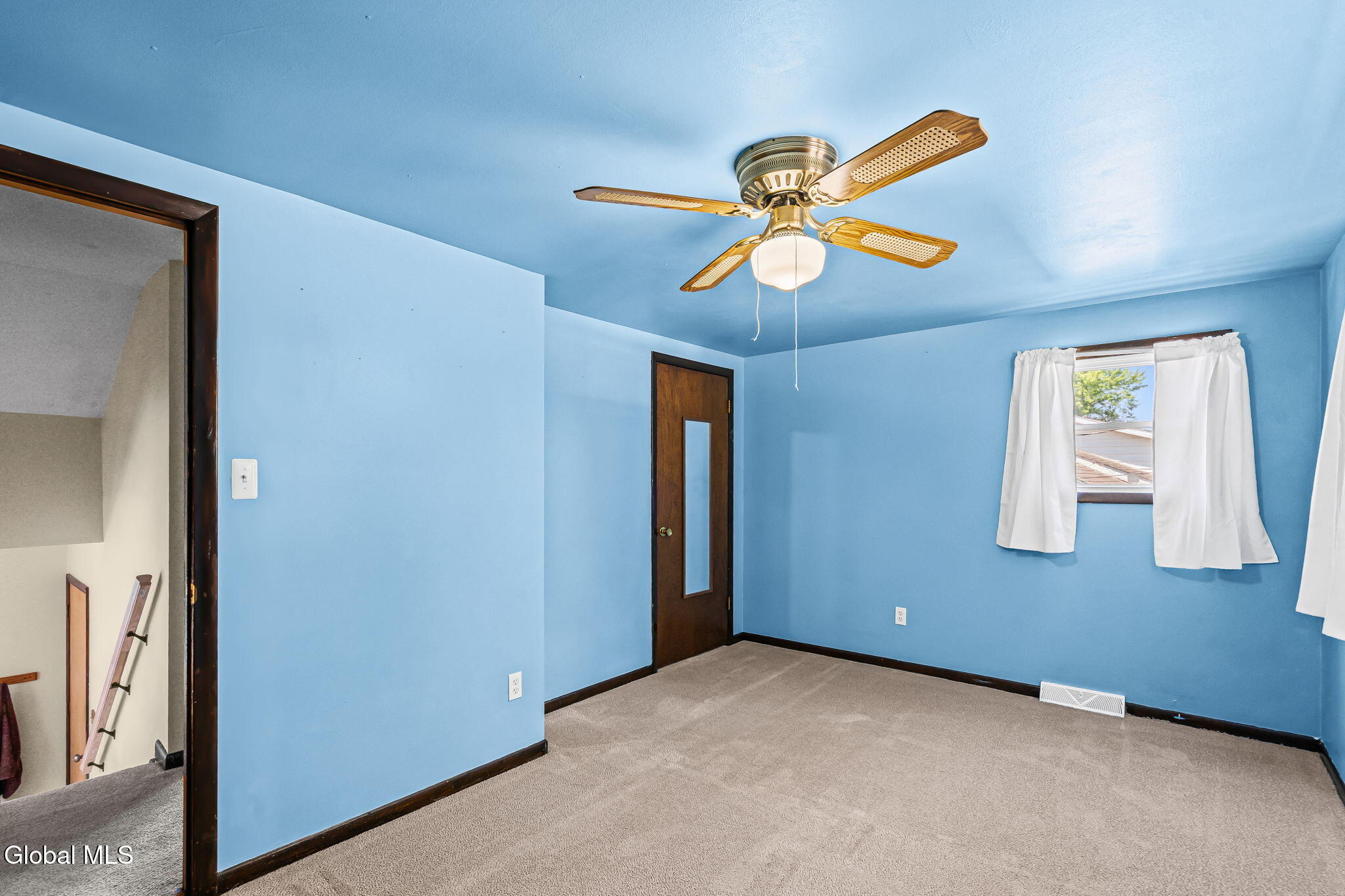 172 Dahlia Street Schenectady NY 12306