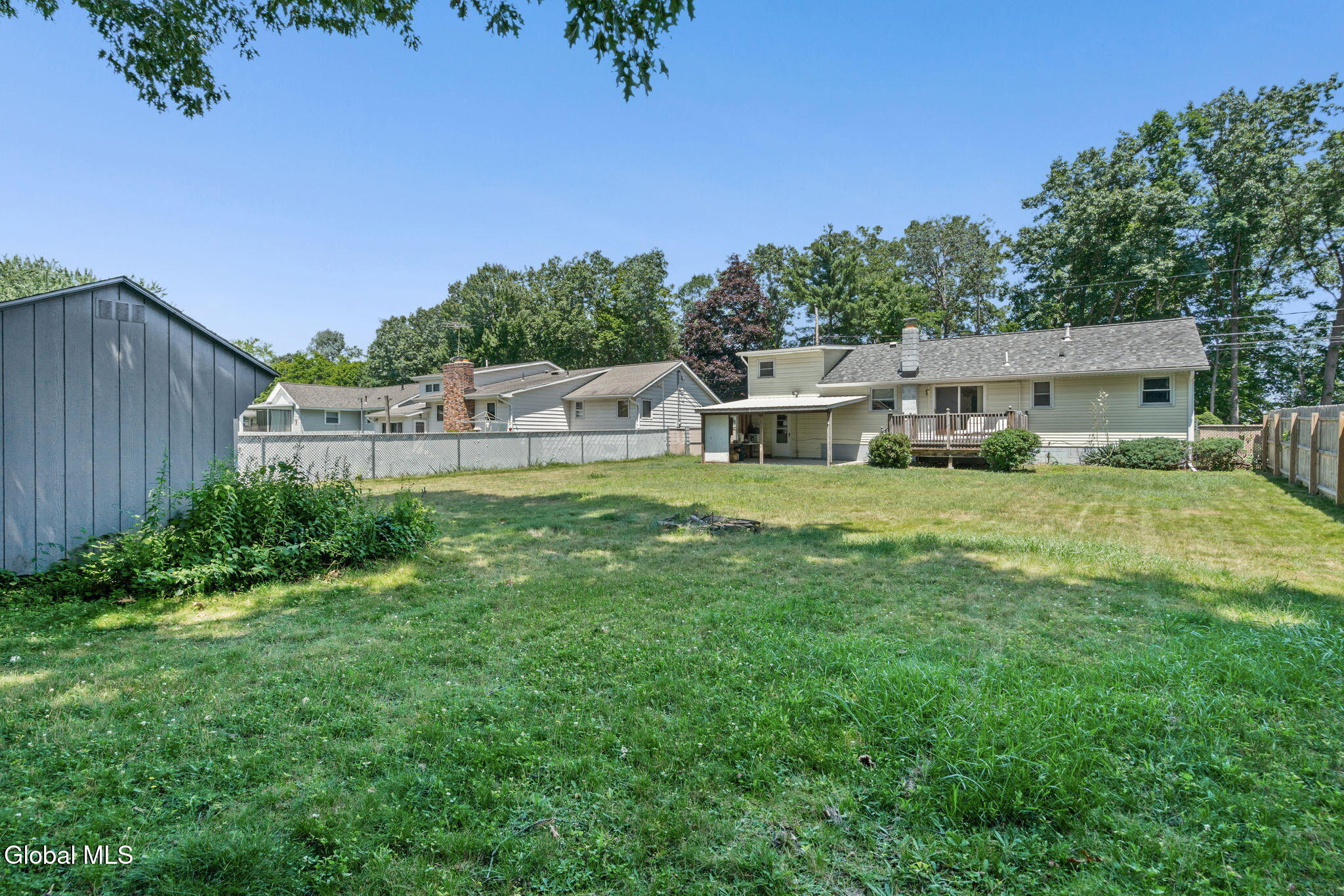 172 Dahlia Street Schenectady NY 12306