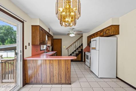 172 Dahlia Street Schenectady NY 12306