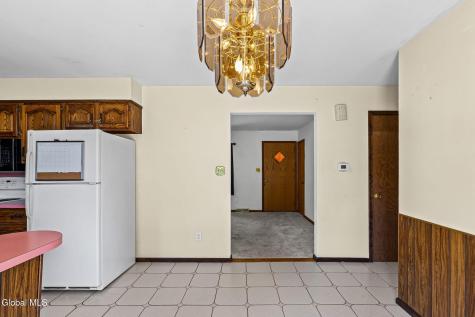 172 Dahlia Street Schenectady NY 12306