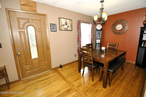 1073 Madison Avenue Troy NY 12180