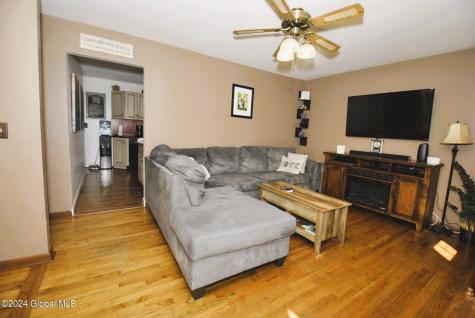 1073 Madison Avenue Troy NY 12180