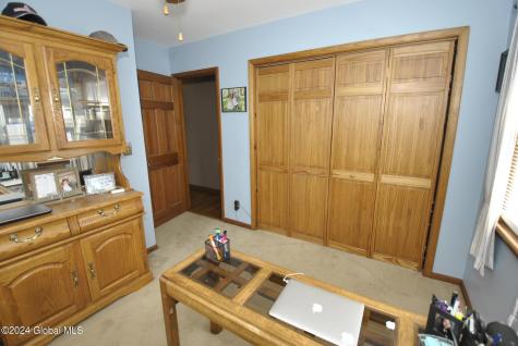 1073 Madison Avenue Troy NY 12180