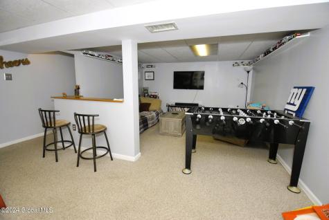 1073 Madison Avenue Troy NY 12180
