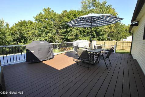 1073 Madison Avenue Troy NY 12180