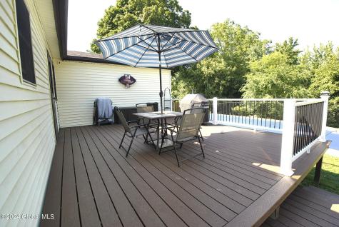 1073 Madison Avenue Troy NY 12180