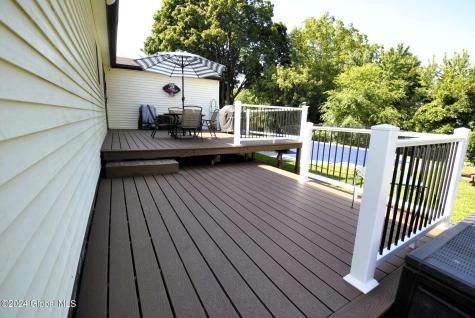 1073 Madison Avenue Troy NY 12180
