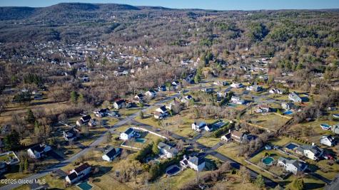 4 Groot Drive Altamont NY 12009