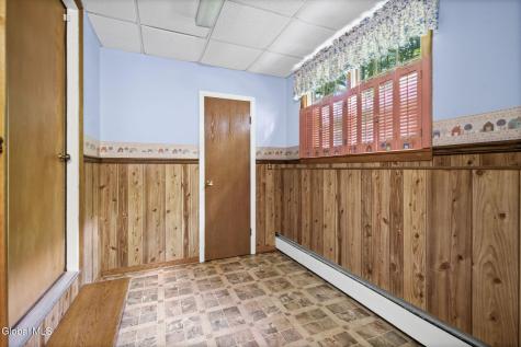 723 Grooms Road Rexford NY 12148