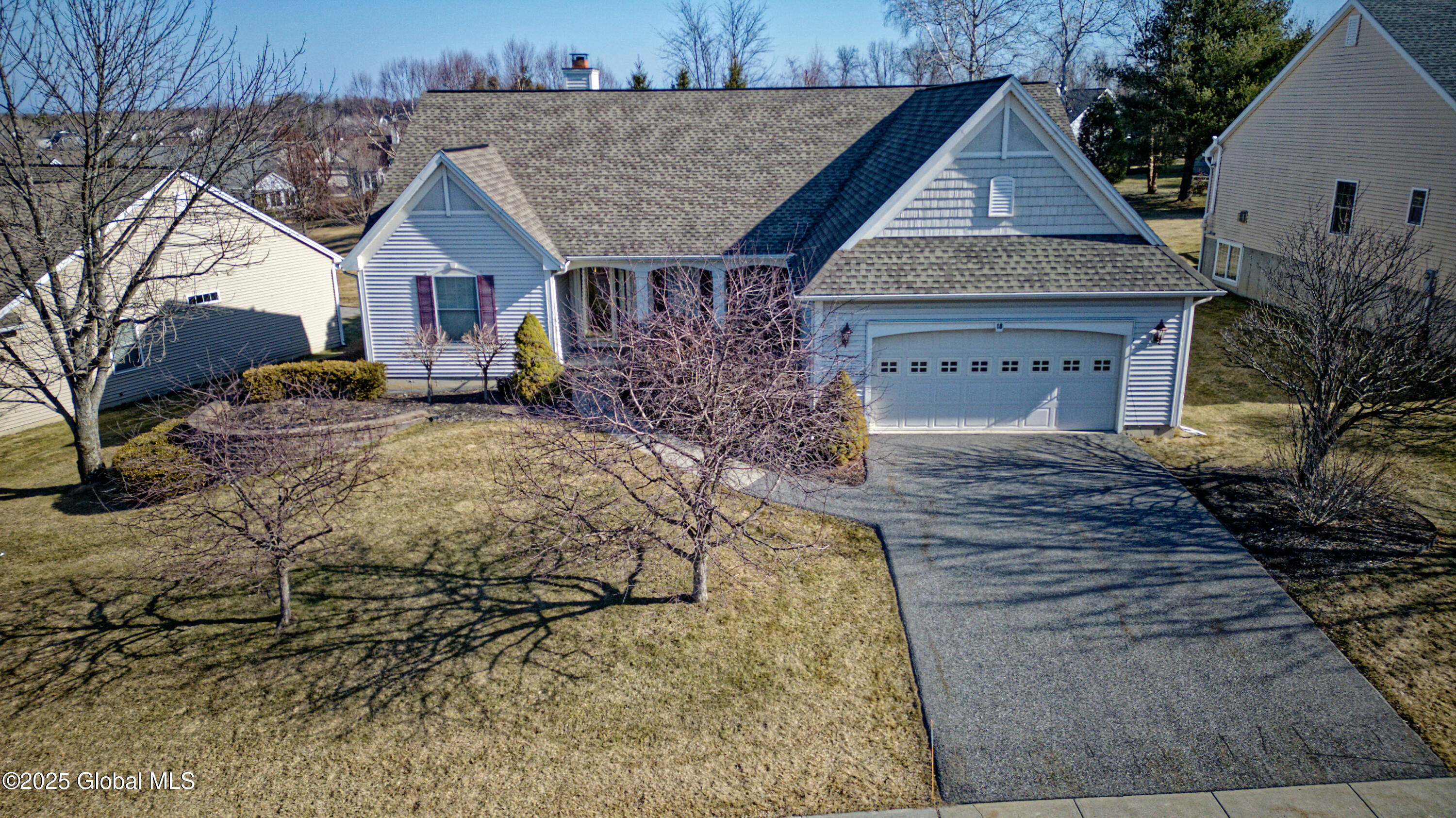 18 Gladstone Circle Mechanicville NY 12118