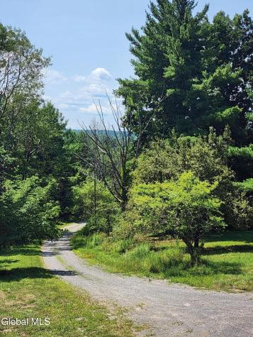 114 Cleveland Road Sloansville NY 12160
