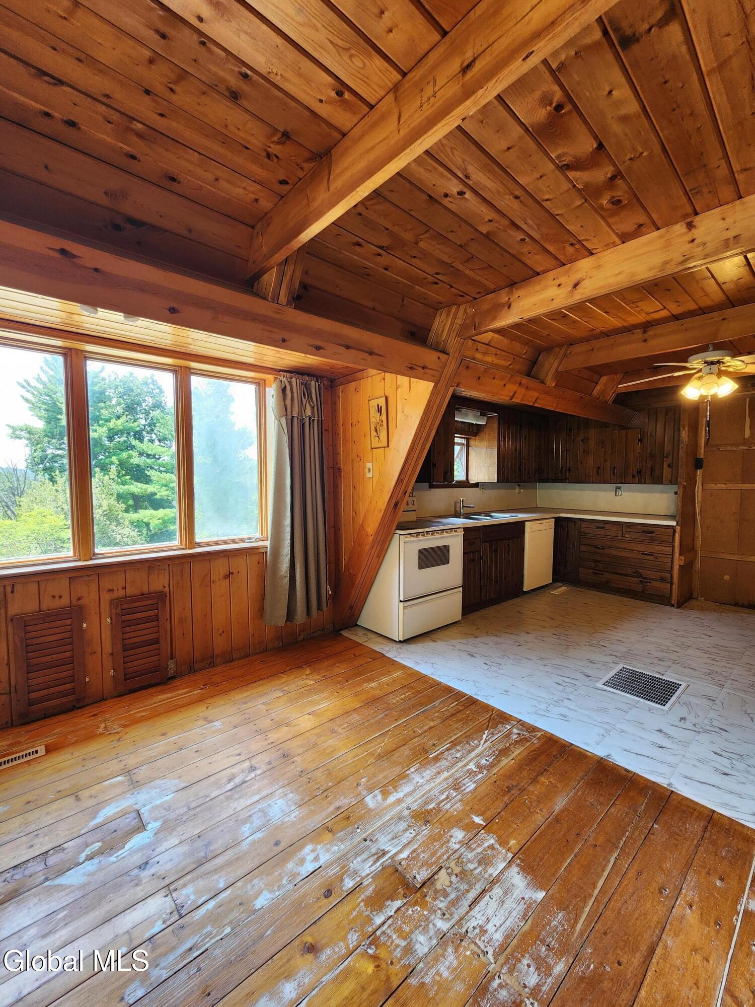114 Cleveland Road Sloansville NY 12160