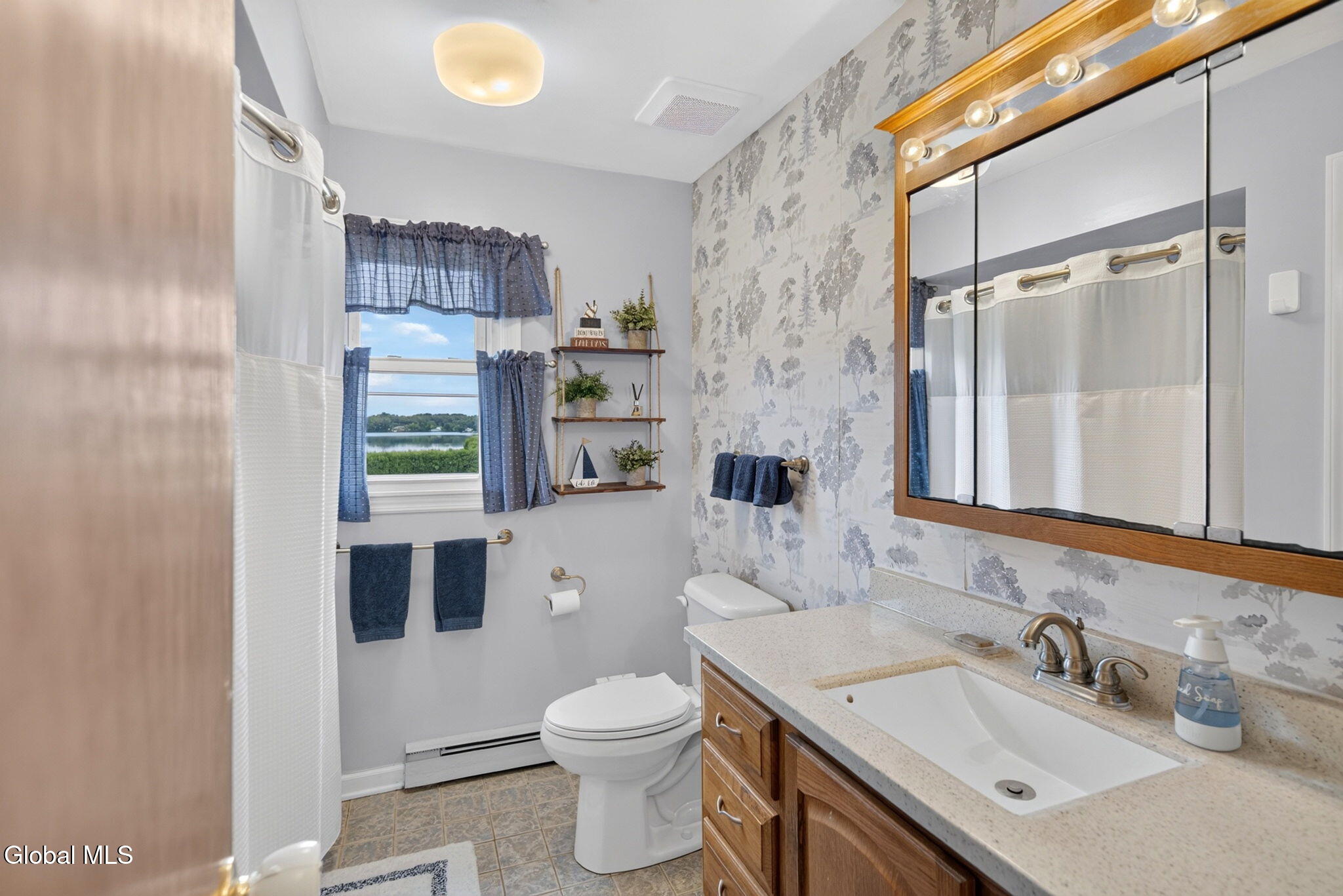 28 Lakeview Drive Valatie NY 12184
