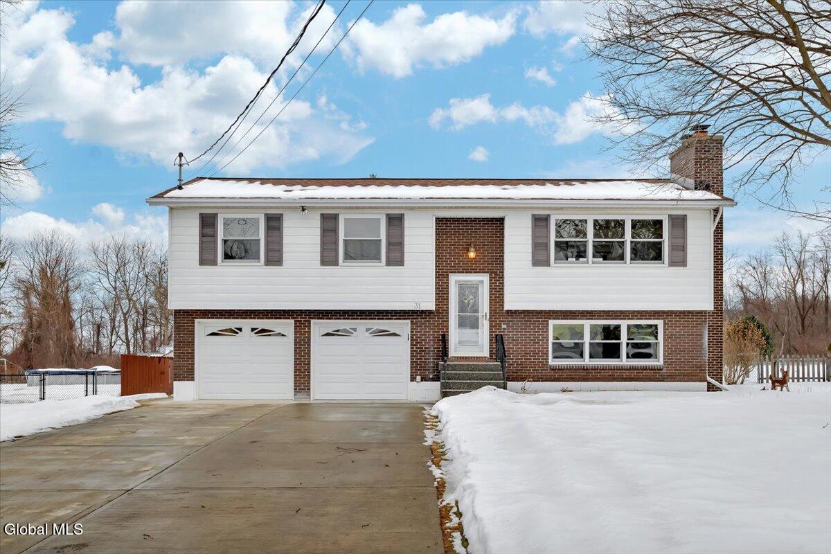 31 Tanners Lane Rensselaer NY 12144