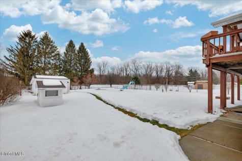 31 Tanners Lane Rensselaer NY 12144