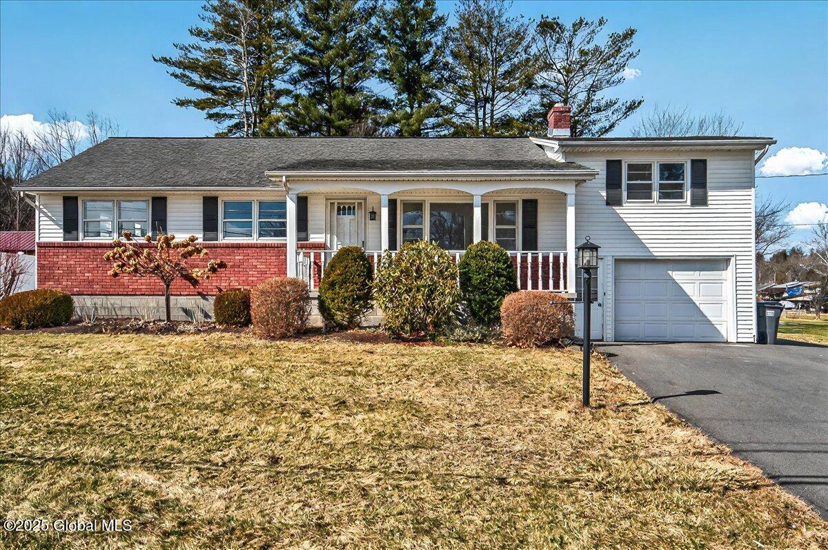 206 S Westcott Road Schenectady NY 12306