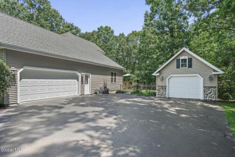85 Chadwycke Court Valatie NY 12184