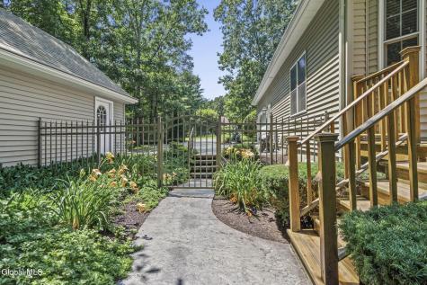 85 Chadwycke Court Valatie NY 12184