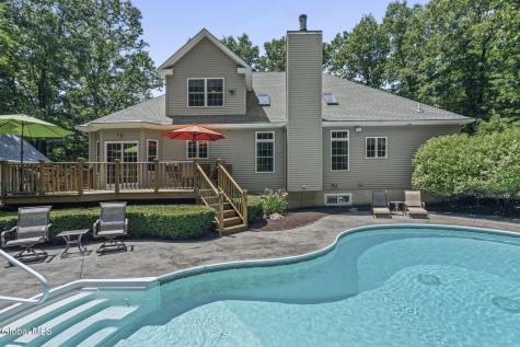 85 Chadwycke Court Valatie NY 12184