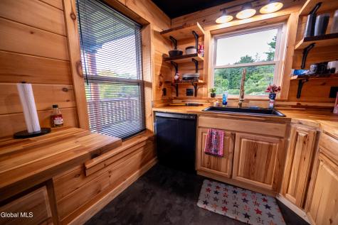 1452 Pardeeville Road Cold Brook NY 13324