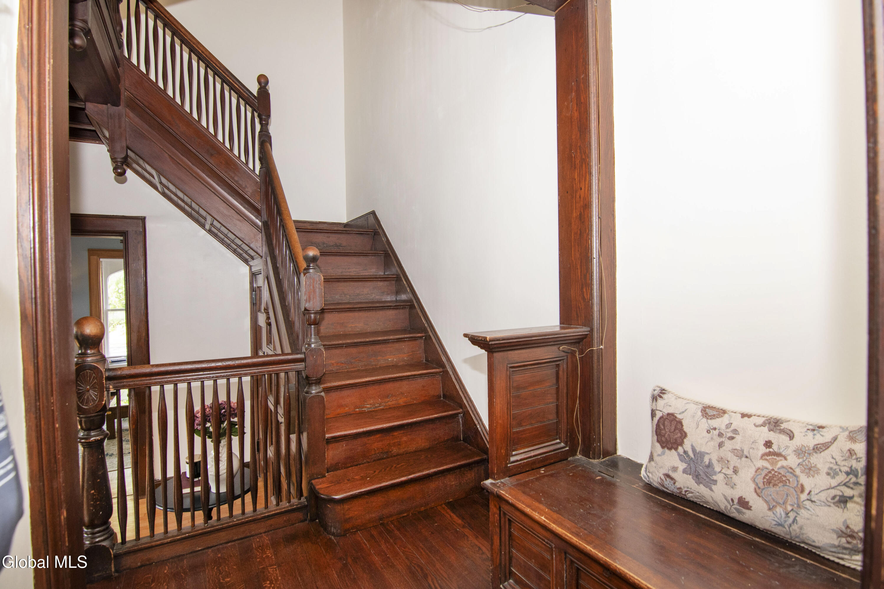 114 S Lake Avenue Albany NY 12208