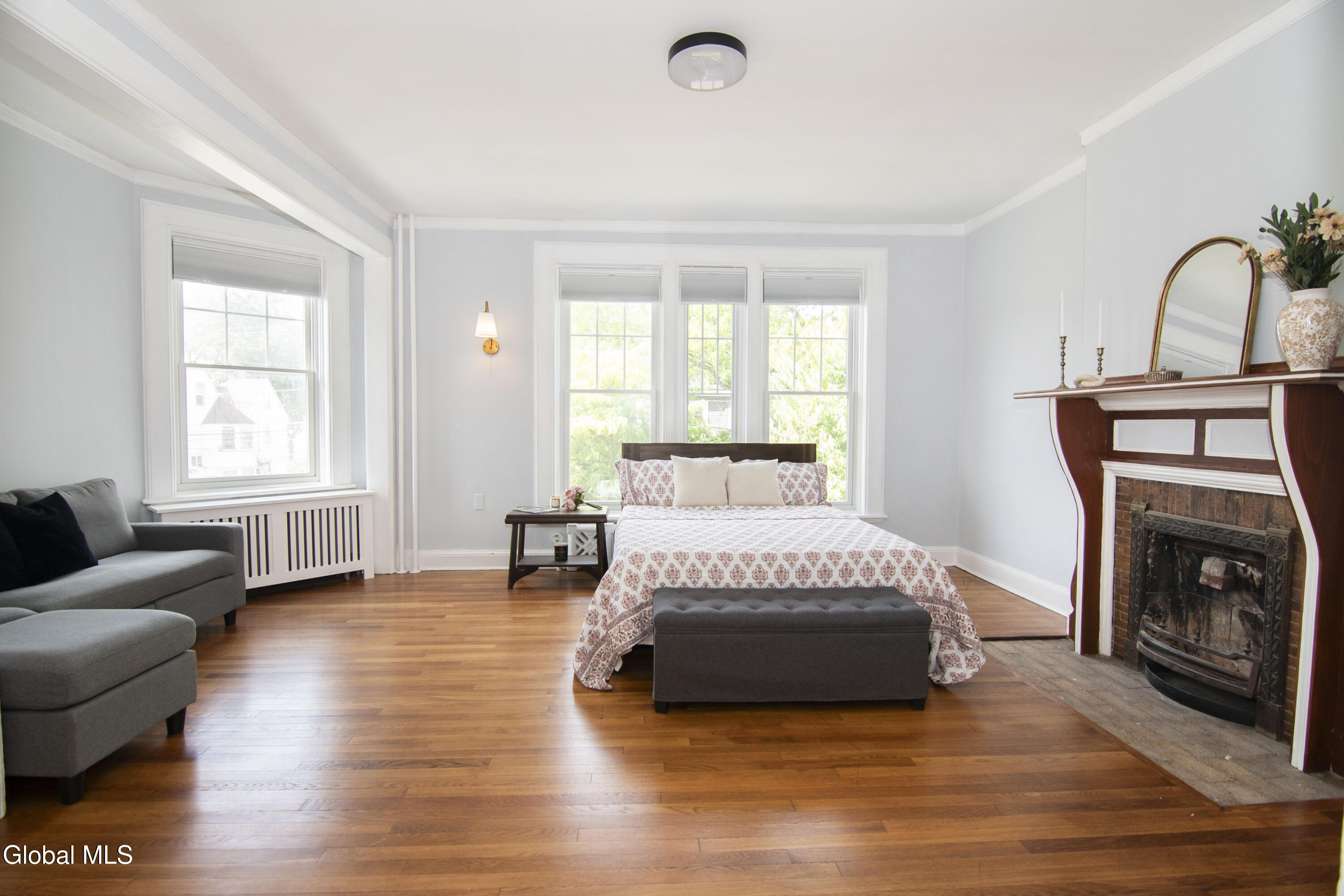 114 S Lake Avenue Albany NY 12208