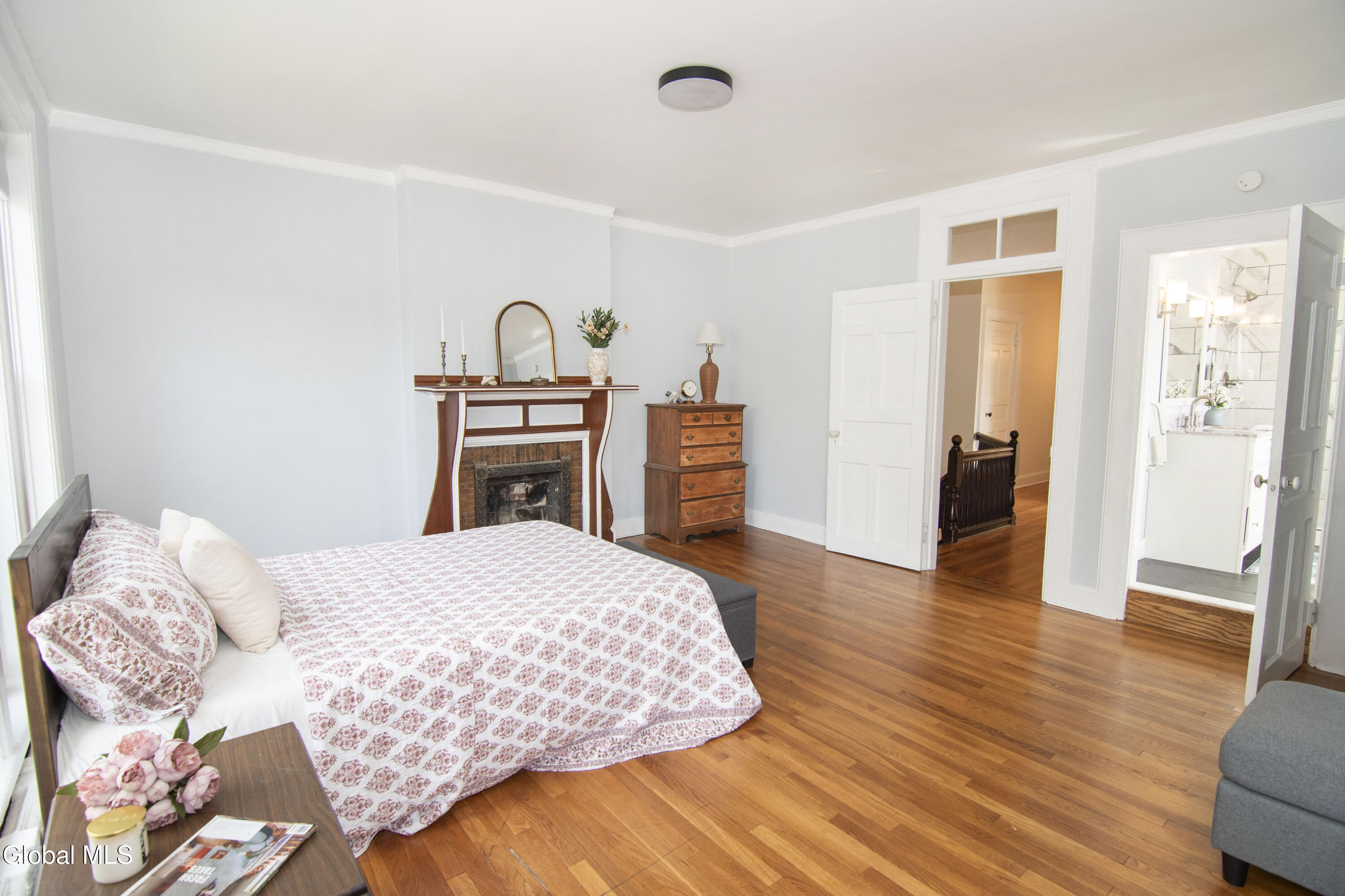 114 S Lake Avenue Albany NY 12208