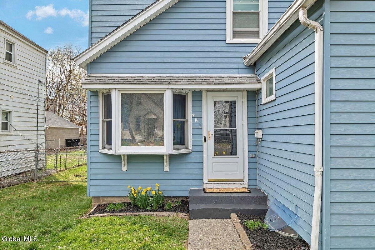481 7th Avenue Troy NY 12182