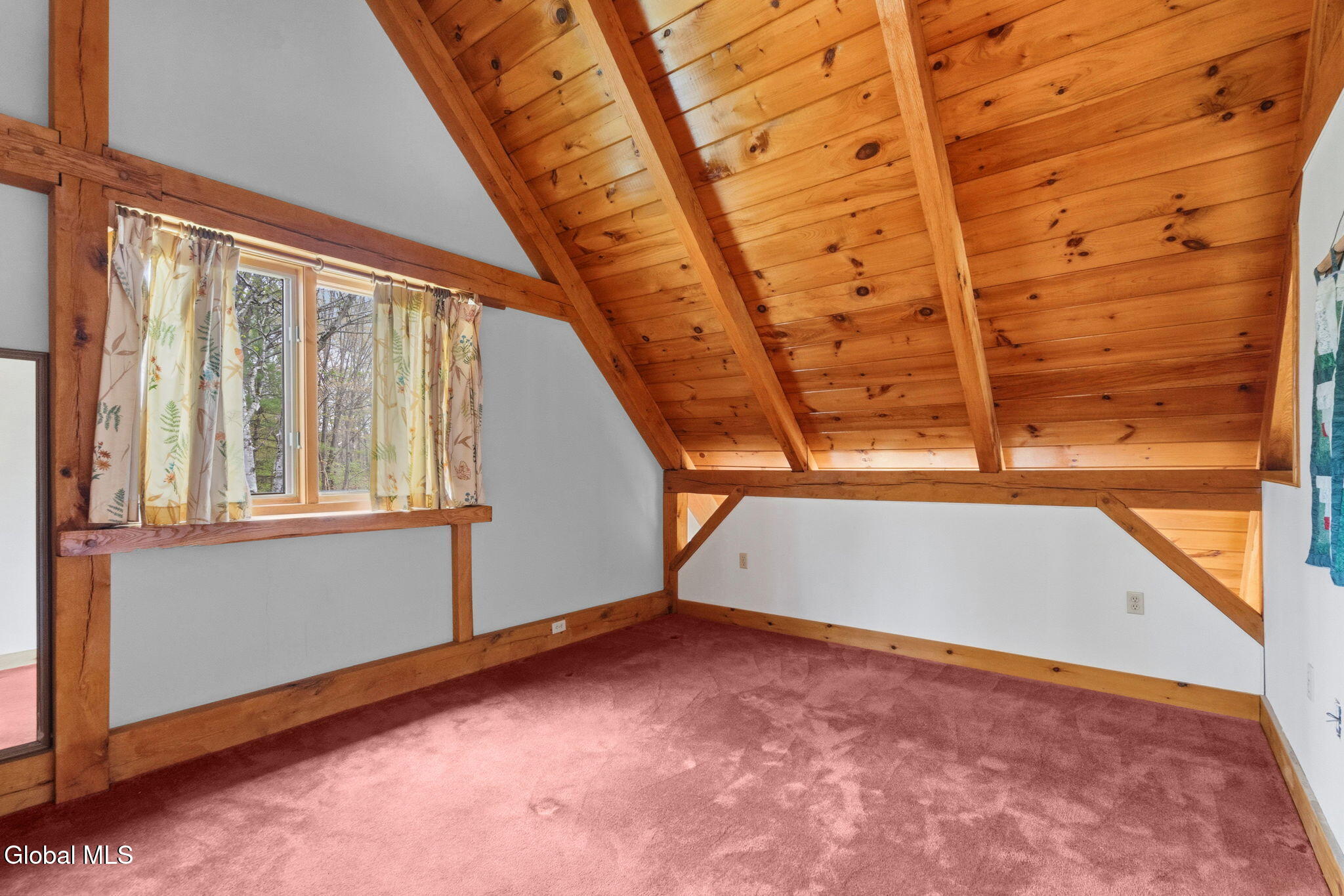 126 Normanskill Road Slingerlands NY 12159