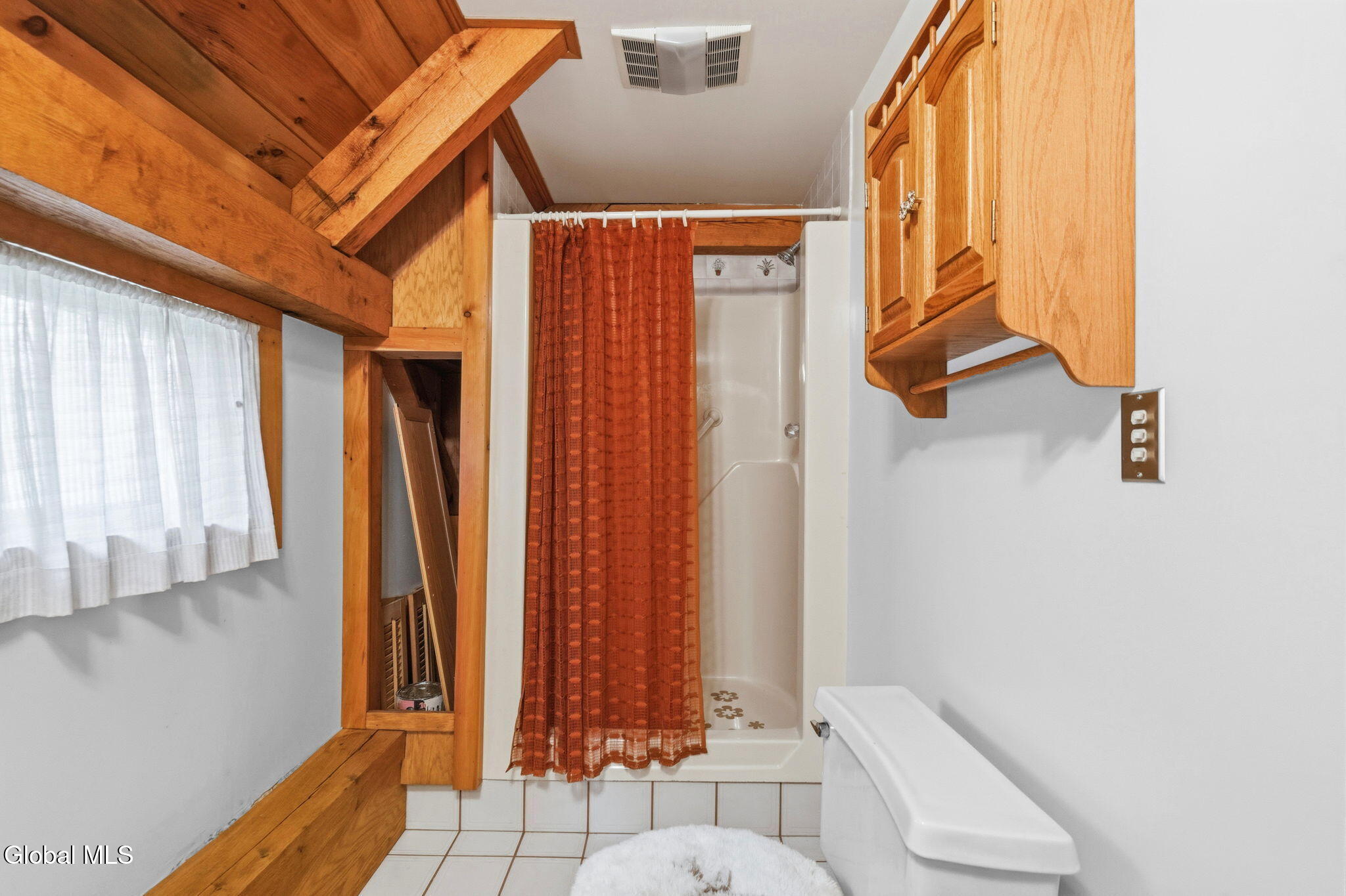 126 Normanskill Road Slingerlands NY 12159