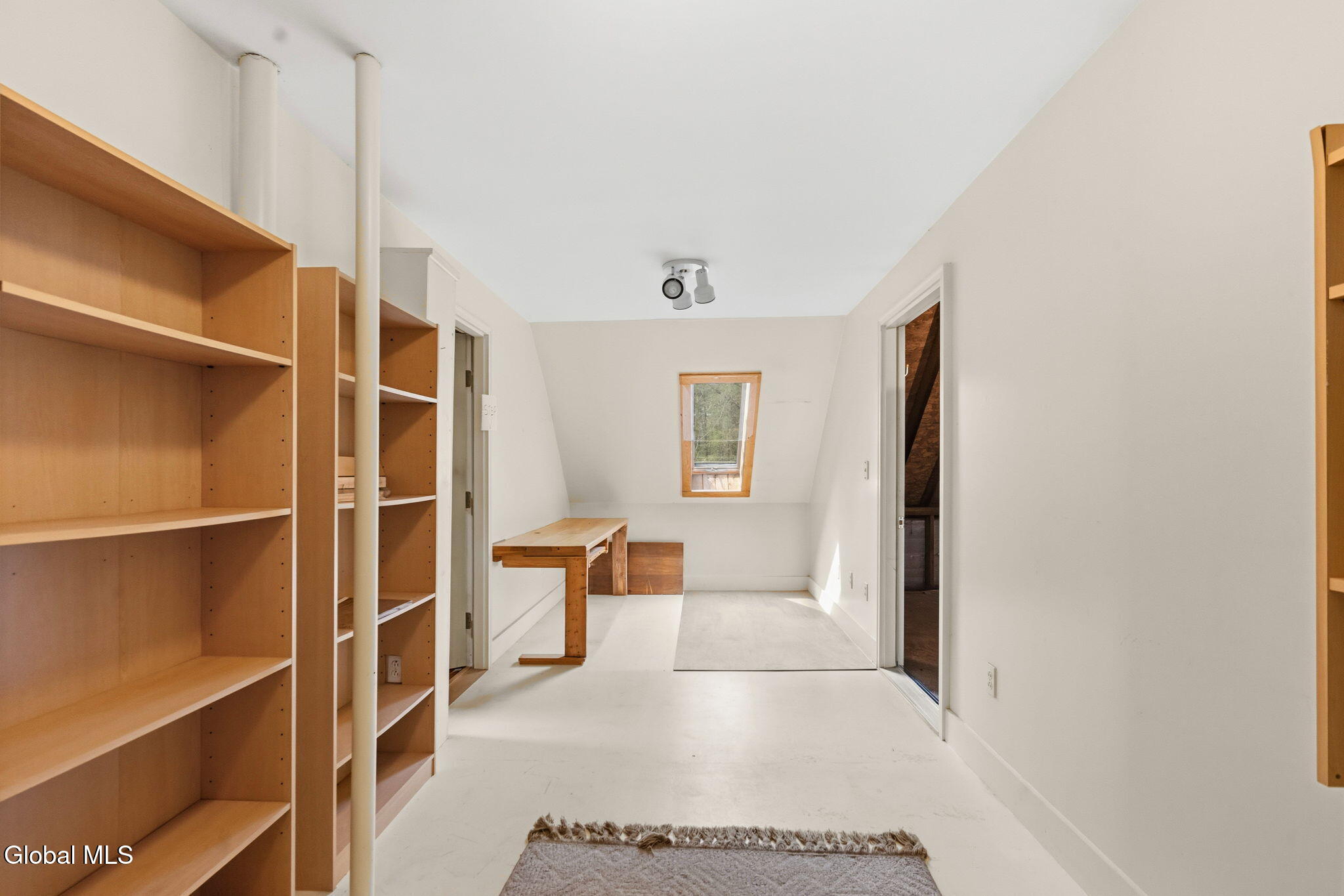 126 Normanskill Road Slingerlands NY 12159