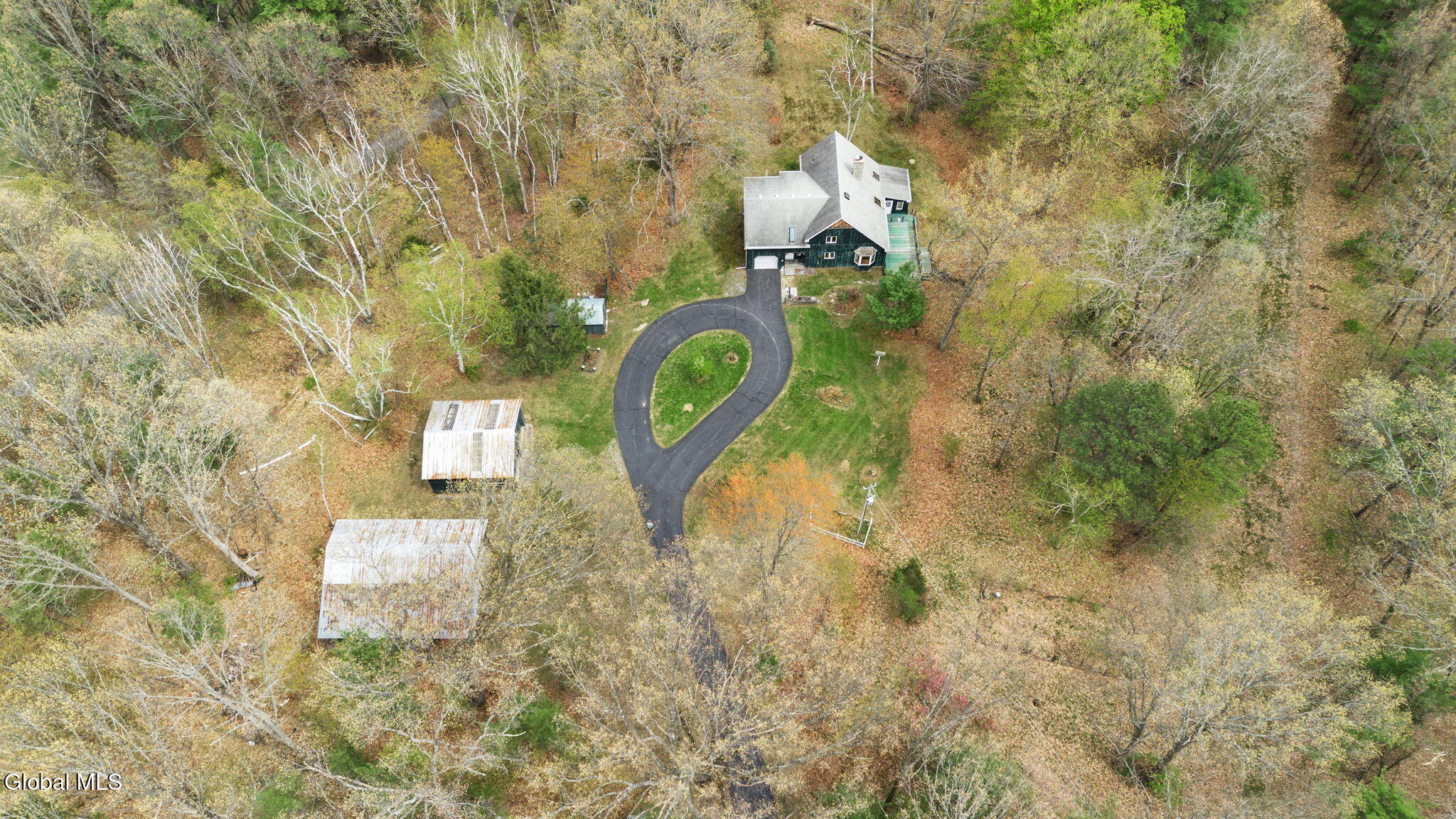 126 Normanskill Road Slingerlands NY 12159