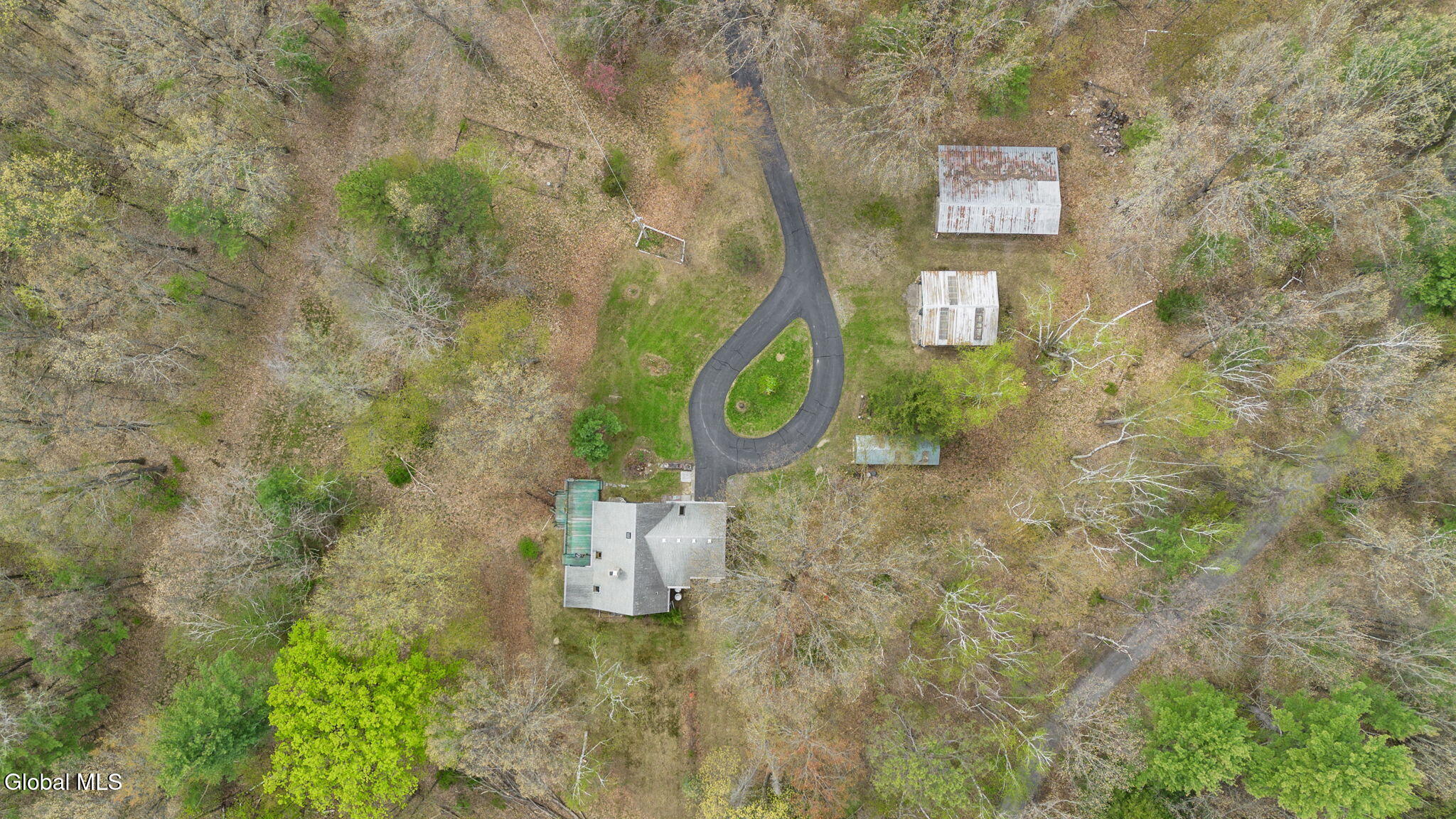 126 Normanskill Road Slingerlands NY 12159