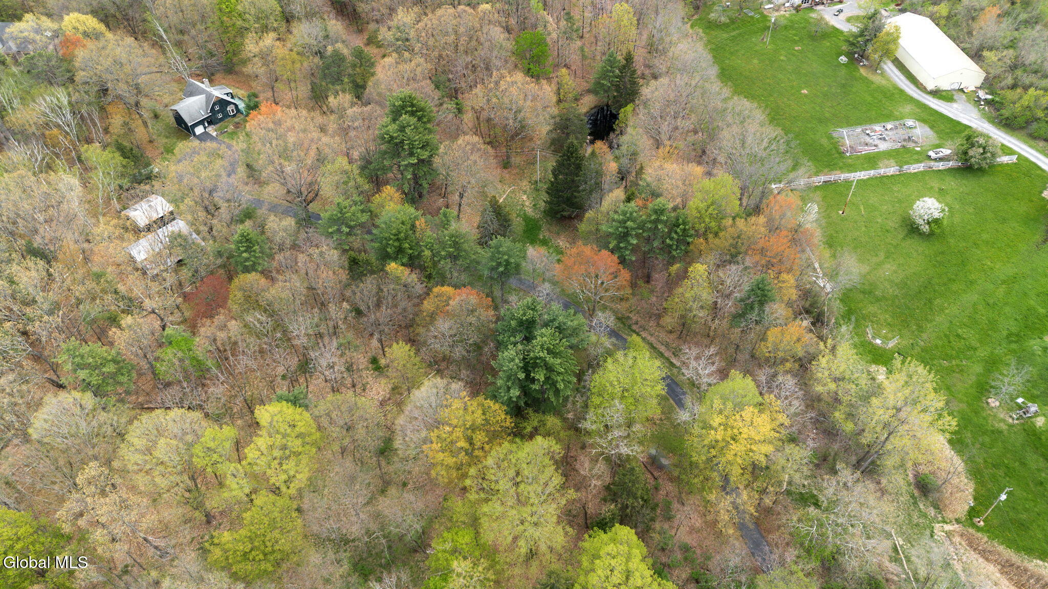 126 Normanskill Road Slingerlands NY 12159
