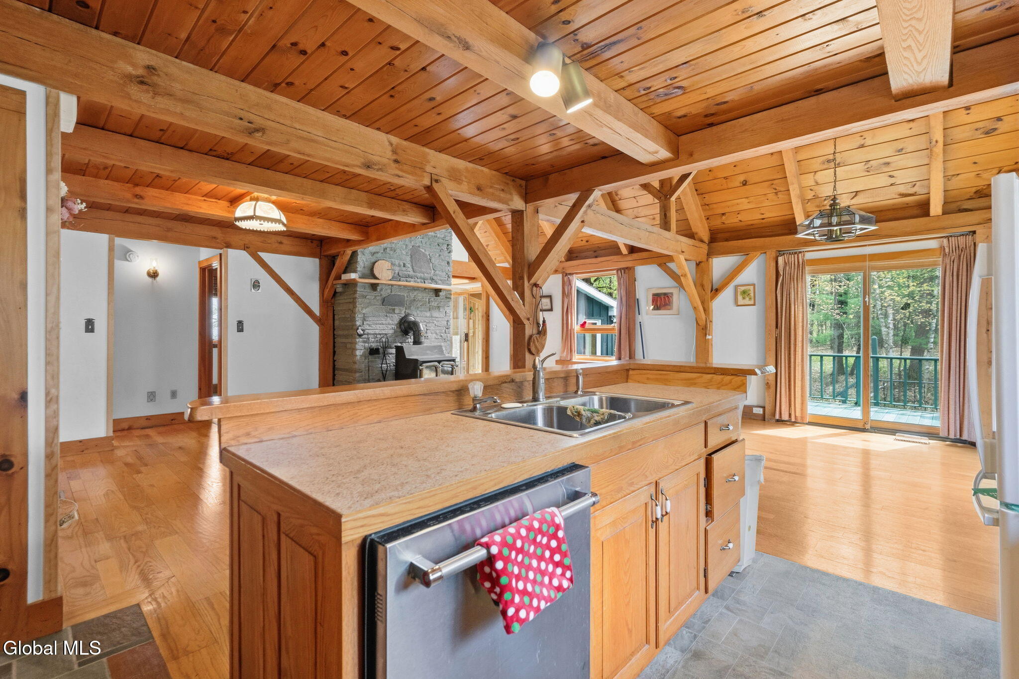 126 Normanskill Road Slingerlands NY 12159