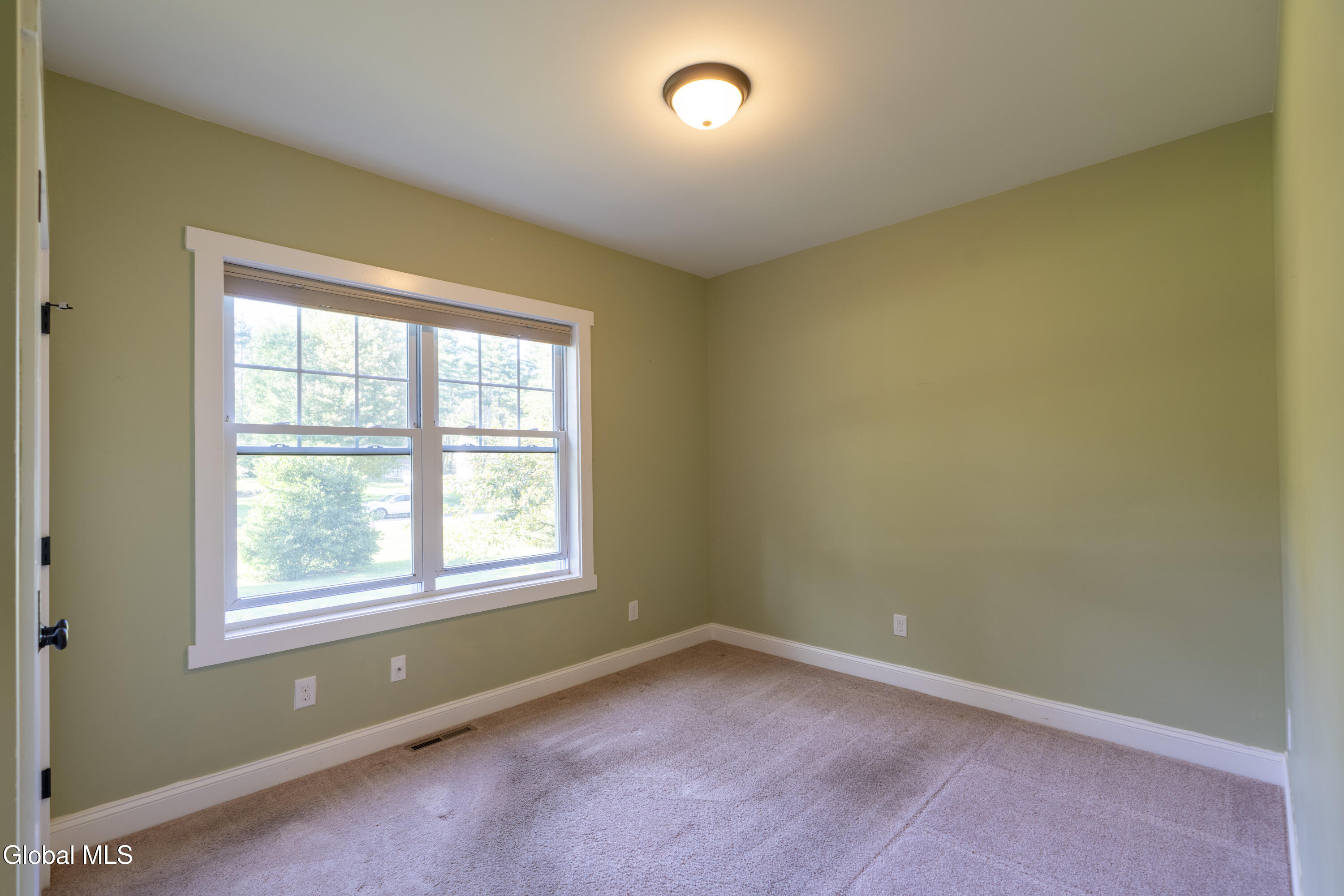 32 Brampton Lane Gansevoort NY 12831