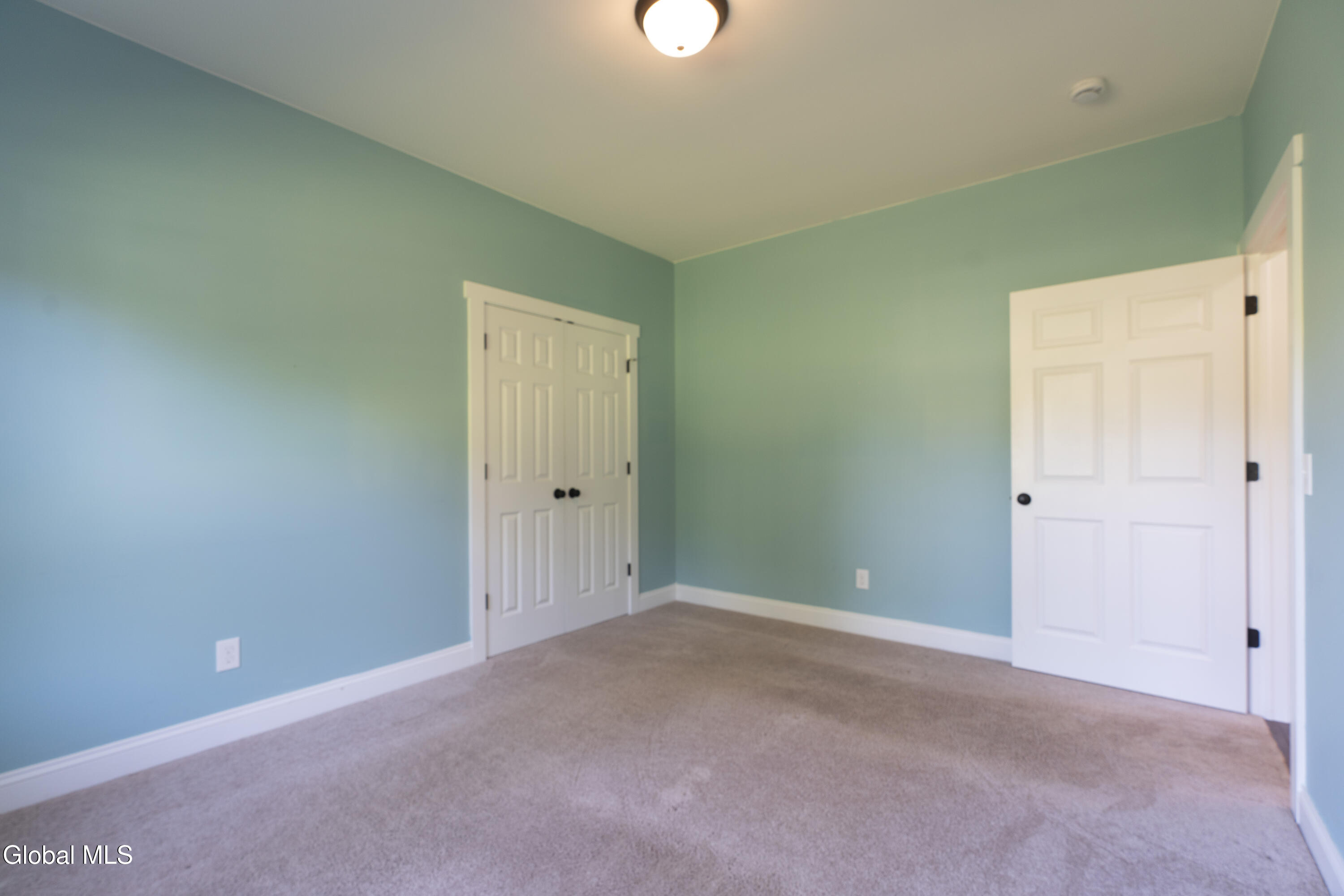 32 Brampton Lane Gansevoort NY 12831