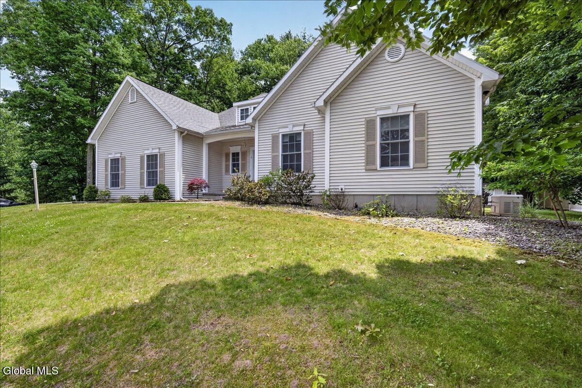 4 Dorothy Lane Glenville NY 12302