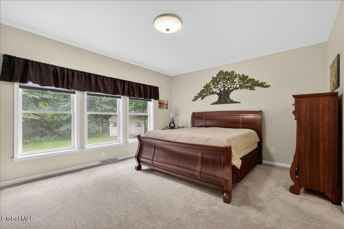 4 Dorothy Lane Glenville NY 12302
