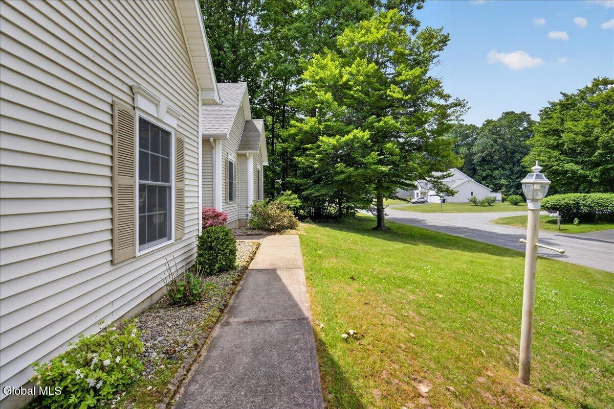 4 Dorothy Lane Glenville NY 12302