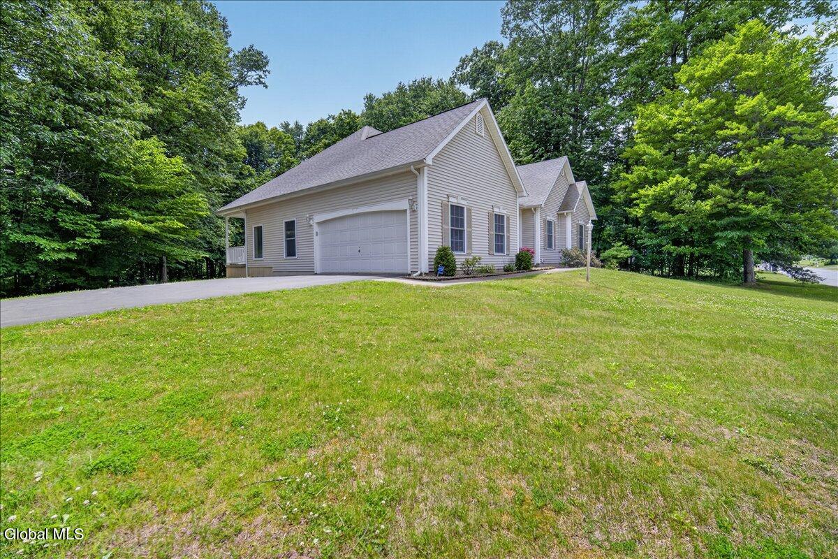 4 Dorothy Lane Glenville NY 12302