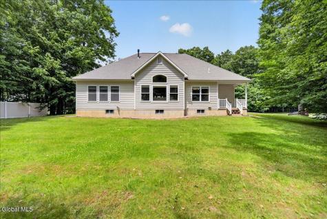 4 Dorothy Lane Glenville NY 12302