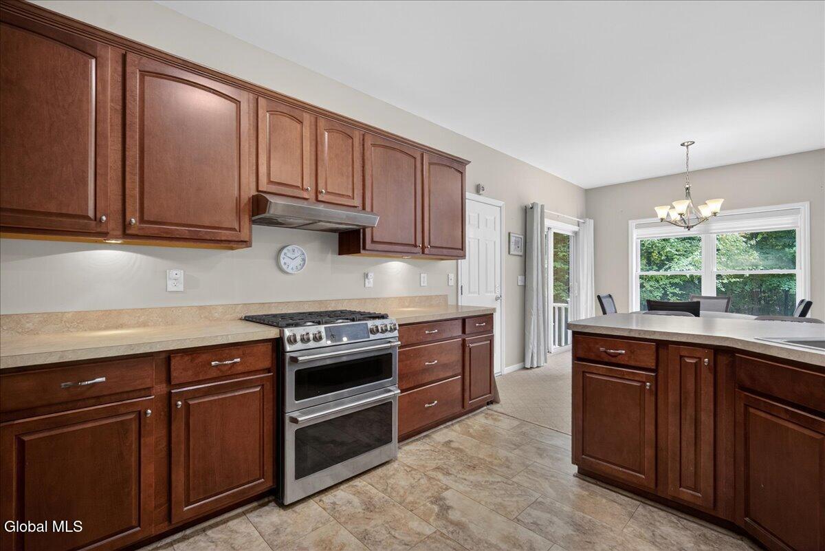 4 Dorothy Lane Glenville NY 12302