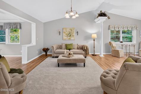 72 Fredericks Road Glenville NY 12302